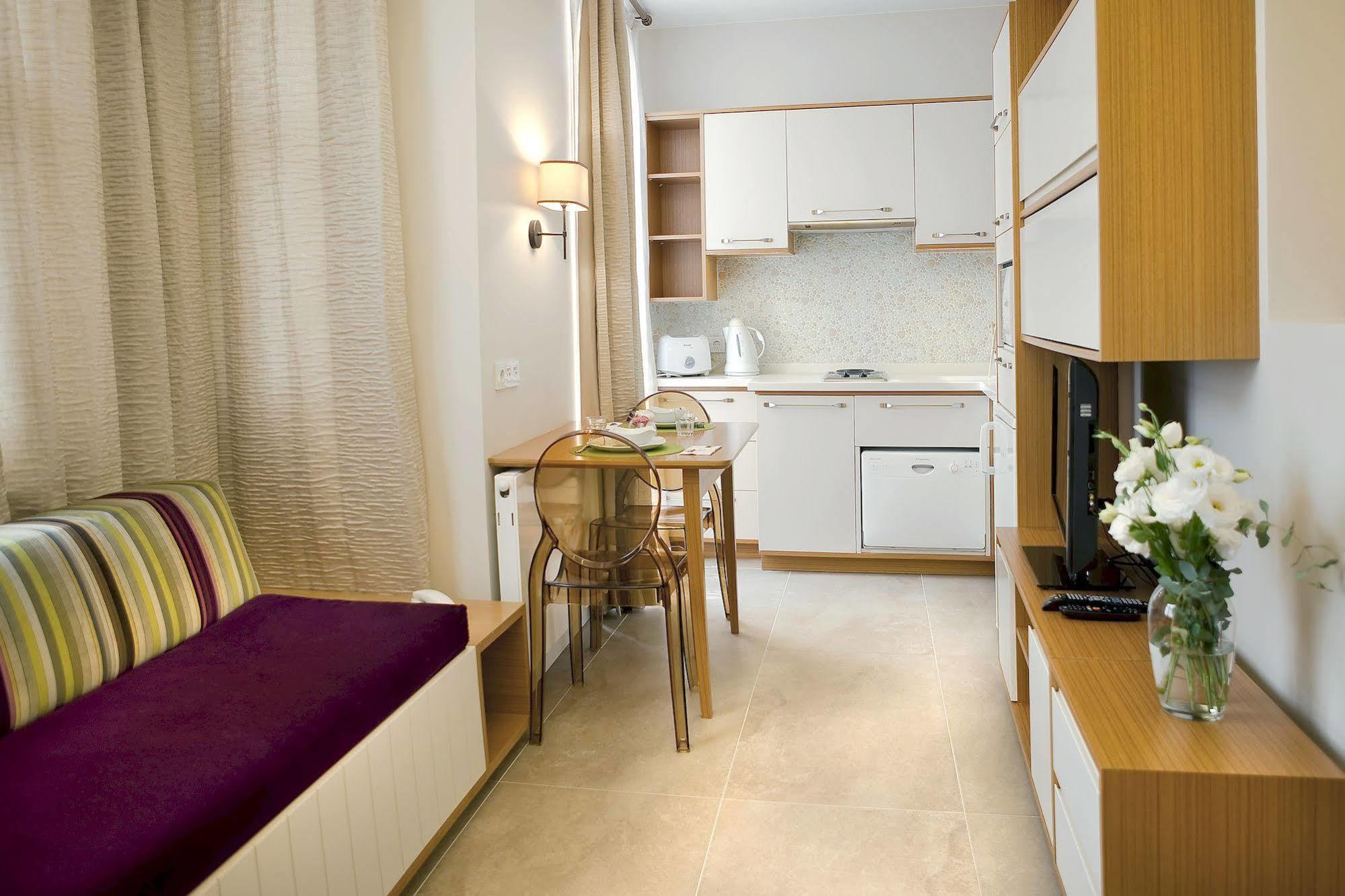 Big Urban Stay Hotel Istanbul Exterior foto