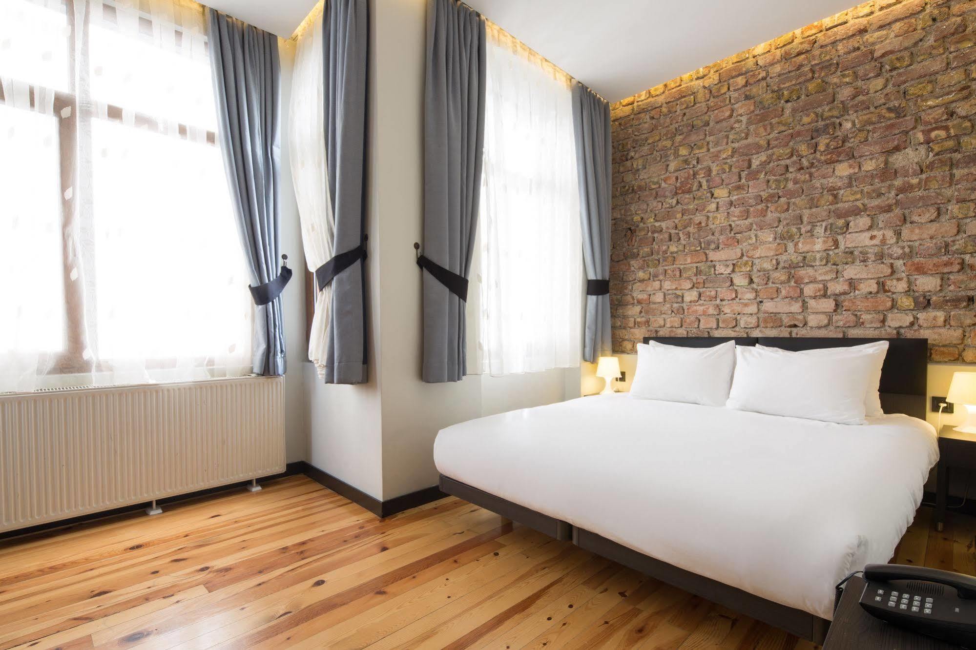 Big Urban Stay Hotel Istanbul Exterior foto